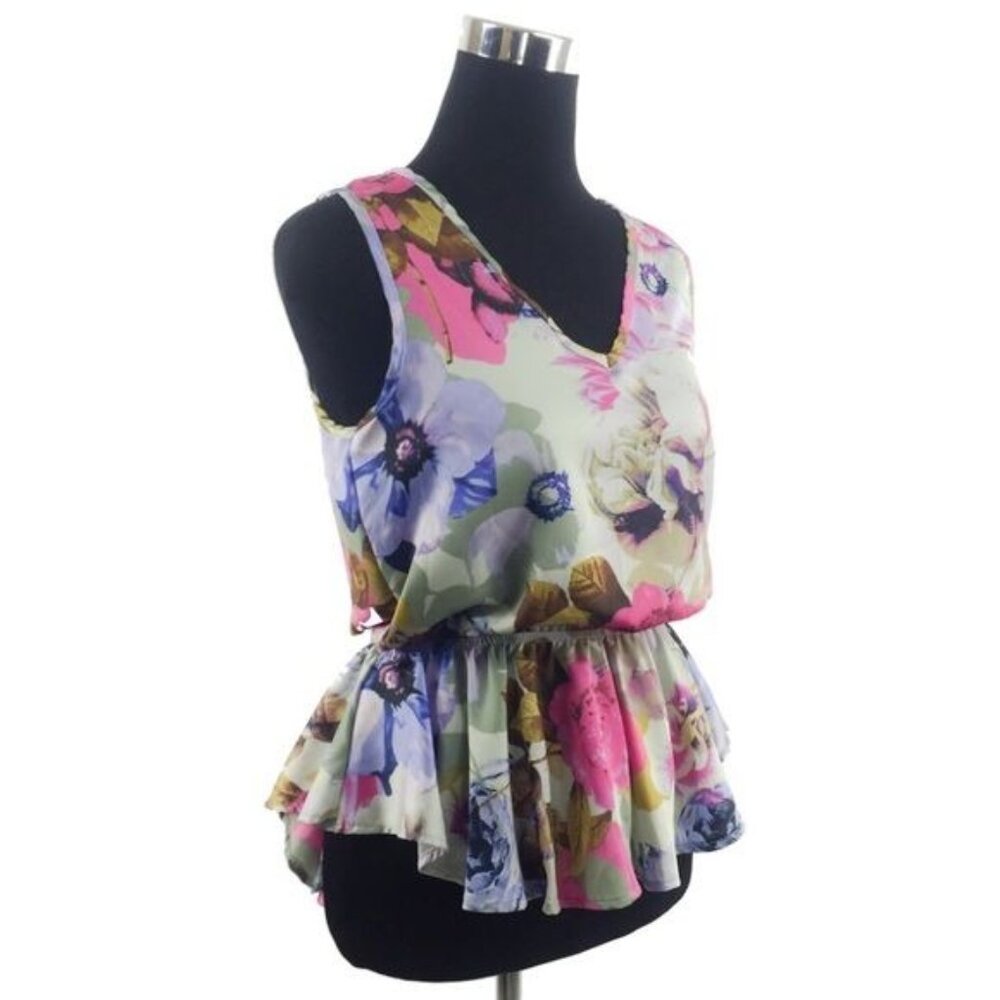 NWT Romeo & Juliet Couture Floral Sleeveless Peplum Top - Picture 3 of 7
